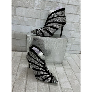 boots with heels for women Size 7.5 In New Condition With Box